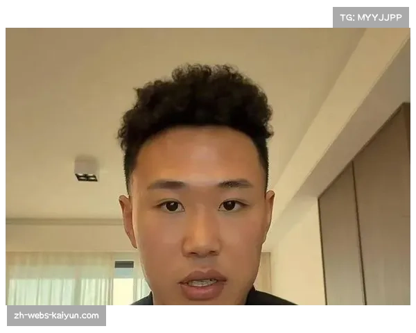 深圳队防守体系稳固 贺希宁外线封堵有效提升球队侧翼防守分